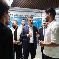 Başkan Vekili Biba öğrencilerle bir araya geldi 