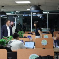 Başkan Vekili Biba öğrencilerle bir araya geldi 